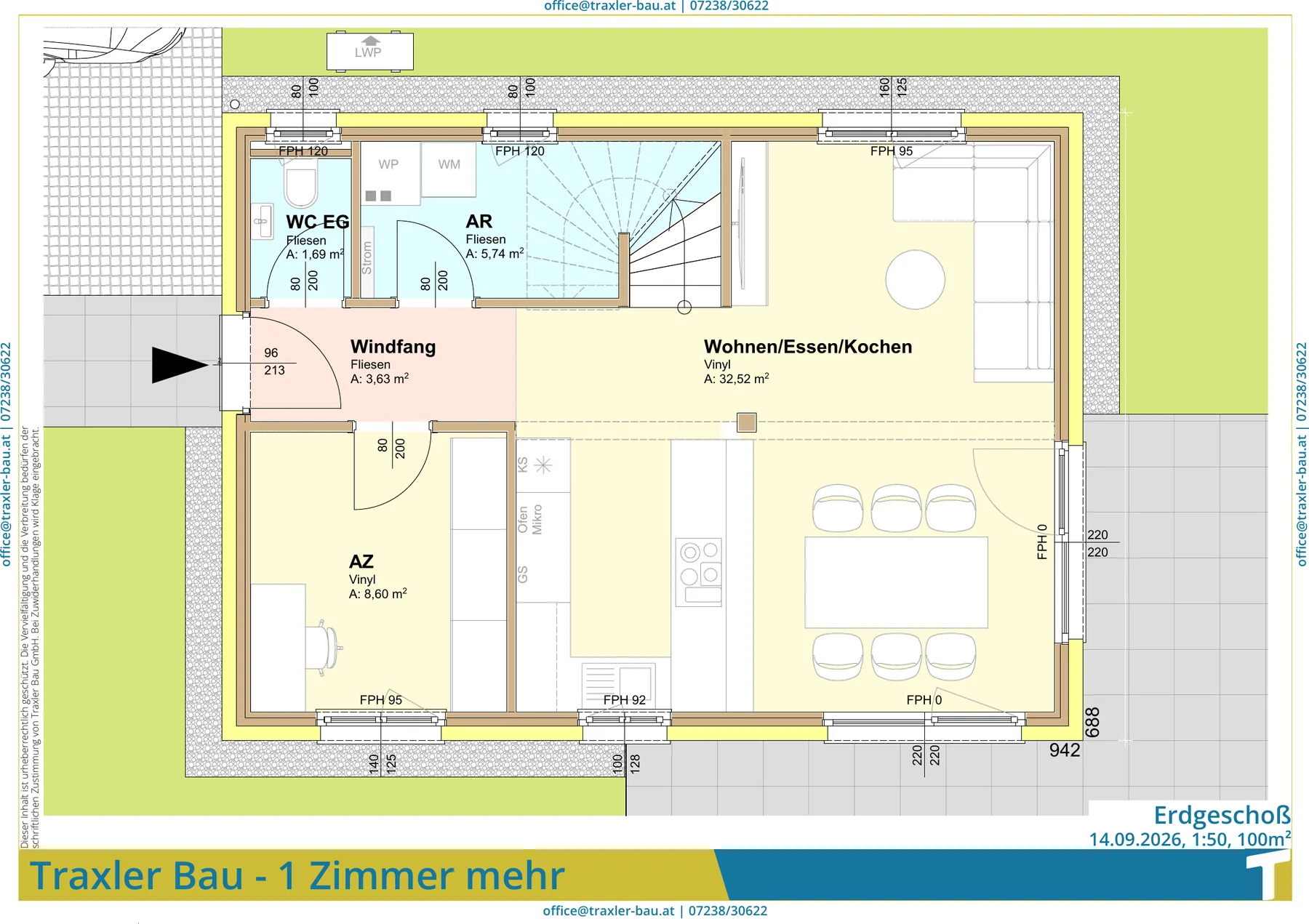 Grundriss Erdgeschoß: Windfang, Arbeitszimmer, Wohnen, Essen und Kochen in einem Raum über die ganze Hausbreite, Abstellraum mit Wärmepumpe und Waschmaschine, WC
