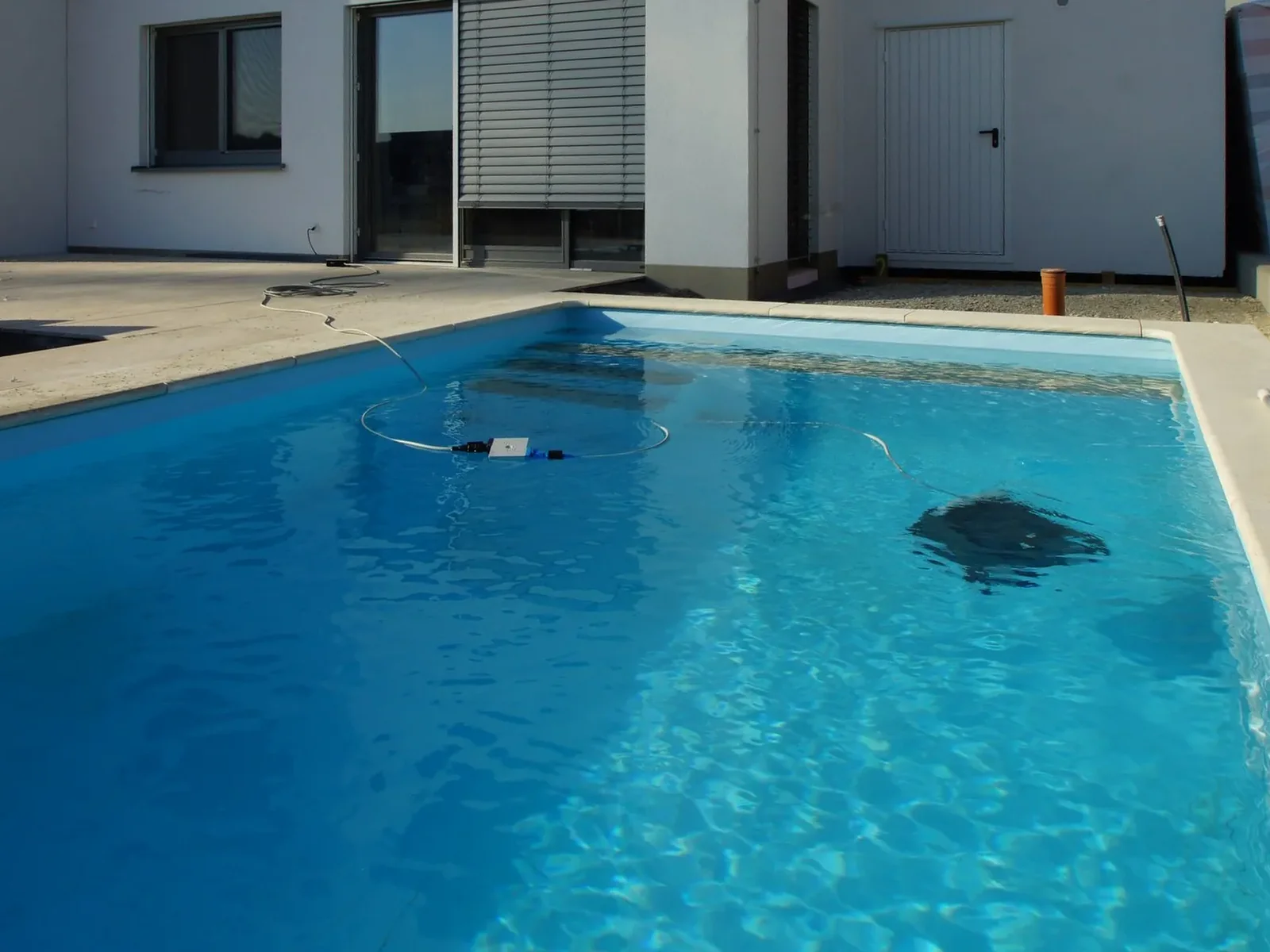 Pool auf der Terrasse der Doppelhaushälfte in Asten